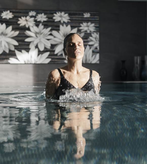 2019-juffing-romantik-pool-innen-daniel-zangerl-9382 2019-juffing-romantik-pool-innen-daniel-zangerl-9382