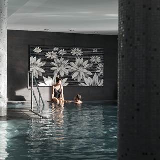 juffing-pool-innen-daniel-zangerl-9305