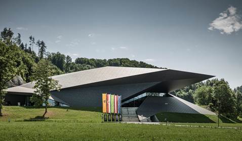 tvb-kufsteinerland-festspielhaus-erl-architektur-ferienland-kufstein-lolin tvb-kufsteinerland-festspielhaus-erl-architektur-ferienland-kufstein-lolin